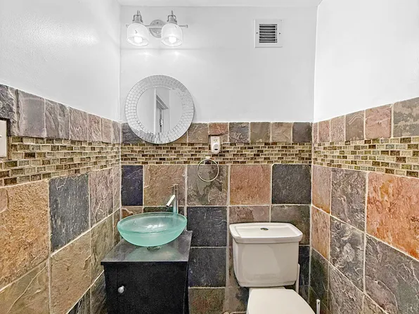 1126 Herkimer Street image 17 of 18