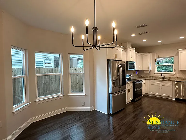2299 Hadleigh Hills Ct — Photo 9