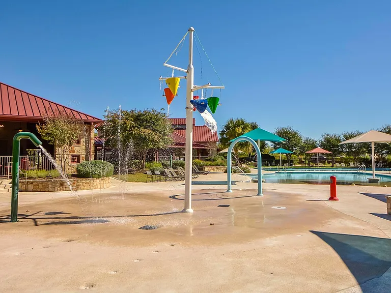 1525 Tranquility Ln — Photo 31