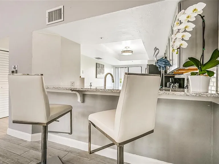 21513 Indian Bayou Dr — Photo 14