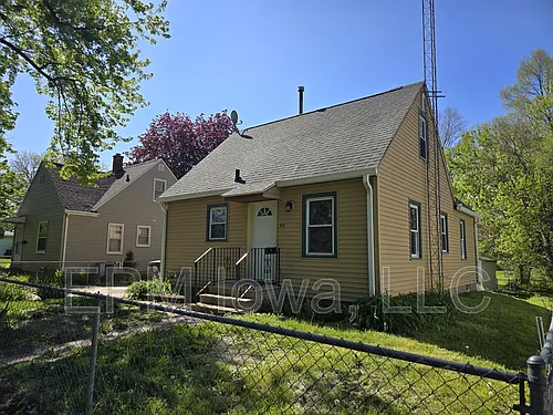 432 Gable St Photo 1