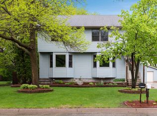 4869 Woodcrest Rd, White Bear Lake, MN 55110