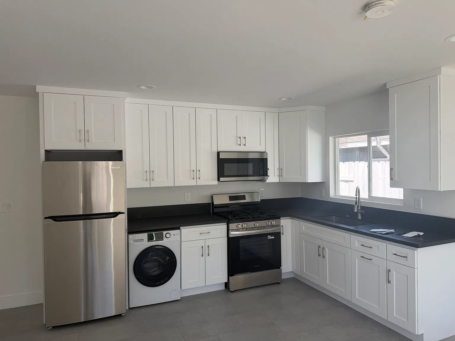 1 bed, 540 sqft, $2,425 — Photo 4