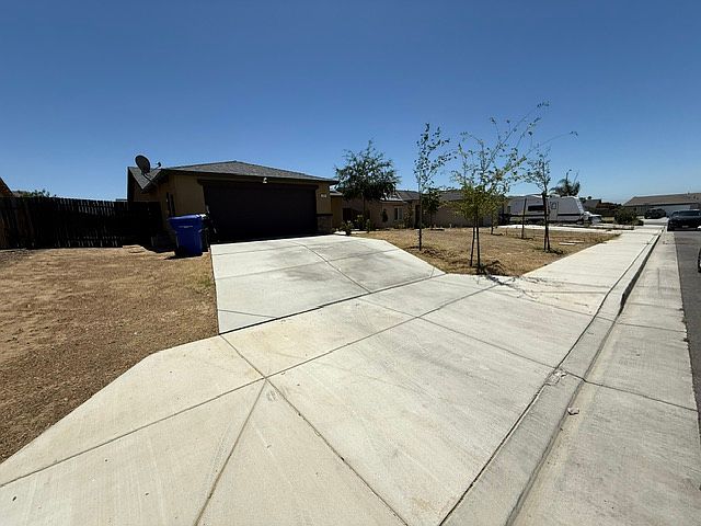1st image of 1037 Honeybell Ct