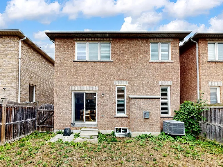 32 Scott Brown St — Photo 48