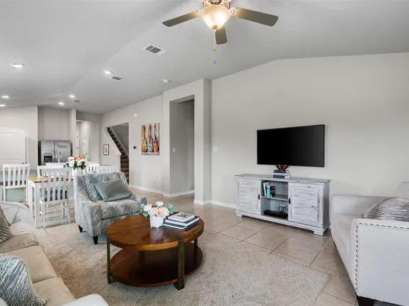 12410 Amber Lynn Path, Manor, TX 78653