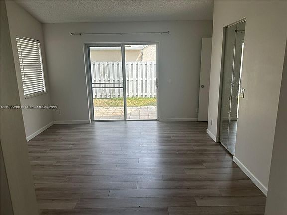 5th image of 763 San Remo Dr