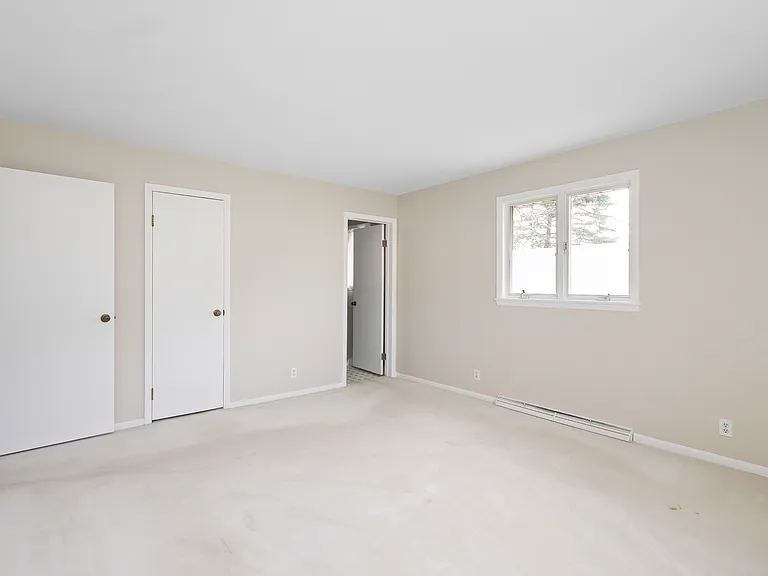 306 E Michigan Ave — Photo 14