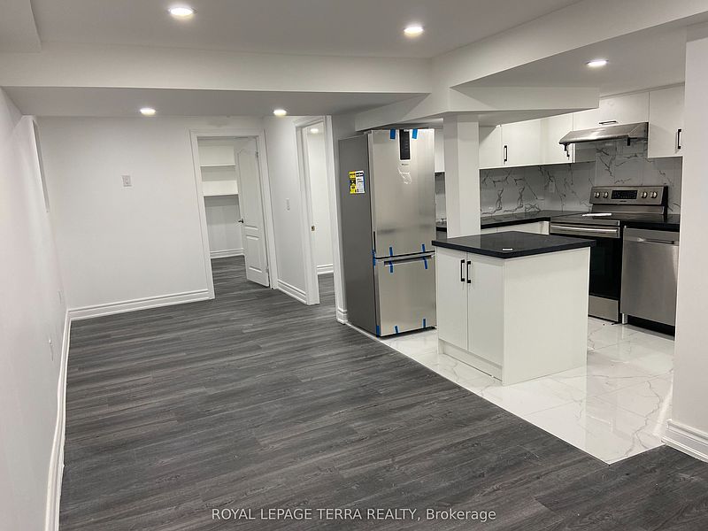 Ajax House for rent - 1 Bedroom — photo 2