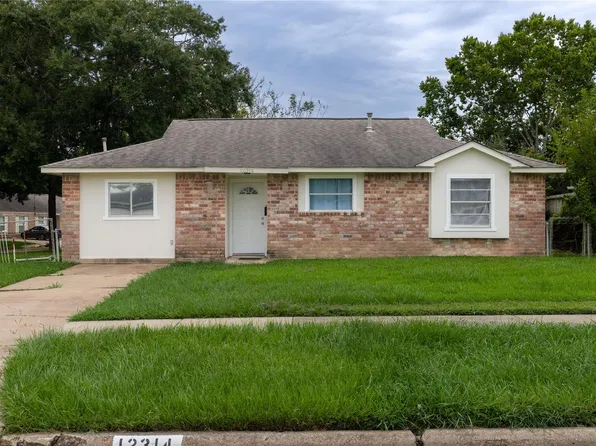 12314 Flushing Meadows Dr, Houston, TX 77089