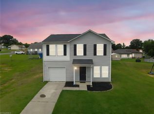 130 Balsam Dr, Burlington, NC 27217