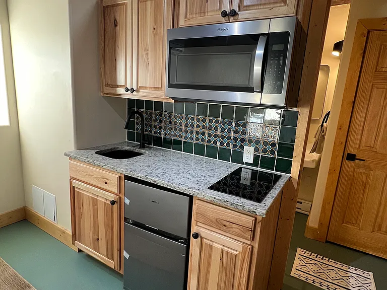 2130 Lake Ave — Photo 13