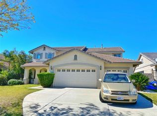 6758 Winter Night Ct, Fontana, CA 92336