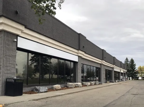 3434 34th Ave NE #16, Calgary, AB T1Y 6X3