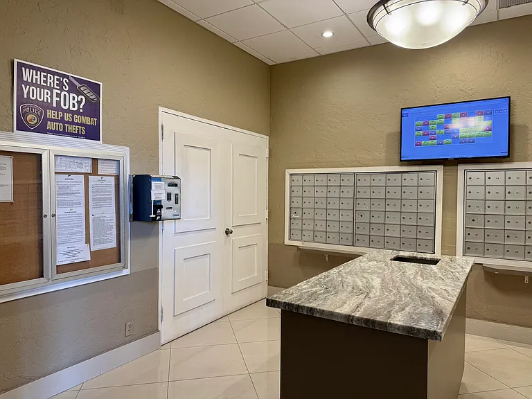 4250 Galt Ocean Dr #14T — Photo 12