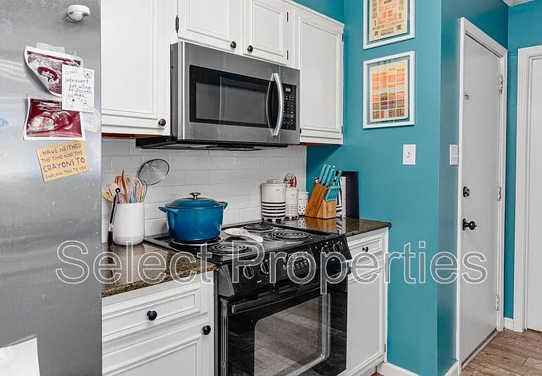 1116 W Nettleton Ave — Photo 3