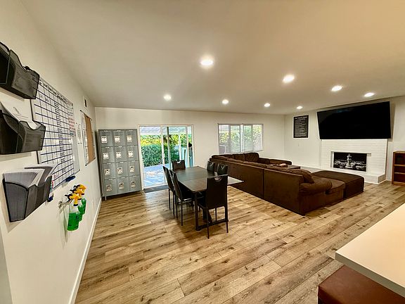 3rd image of 5201 Joan Ct