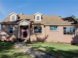 Mountain Creek Rd, New London, NC 28127