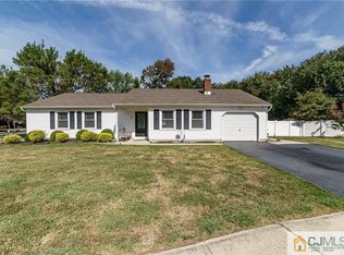 1 Joseph Ct, Hazlet, NJ 07730