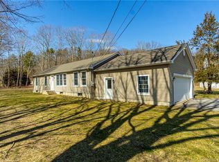9 Sunnyside East Rd, Yantic, CT 06389