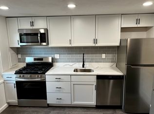 1812 Dutch Village Dr, Hyattsville, MD 20785