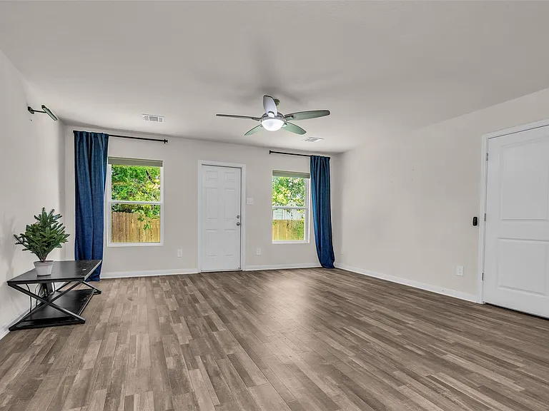 14132 Harlequin Dr — Photo 9