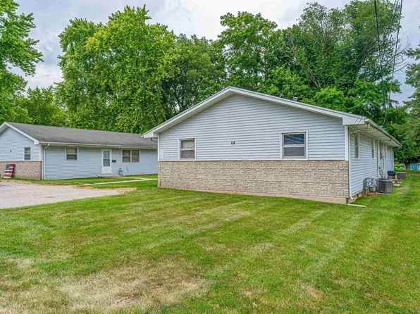 64 Gavin St #60, Lincoln, IL 62656