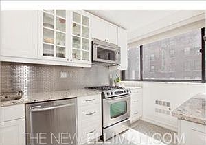 3rd image of 134 E 93rd St APT 6B