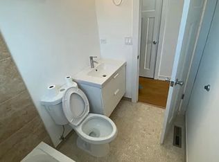 5859 W 79th St APT 1, Burbank, IL 60459