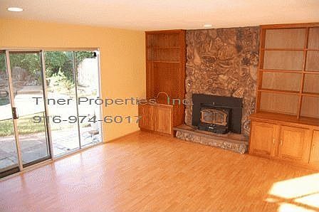 4th image of 7957 Coral Oak Way