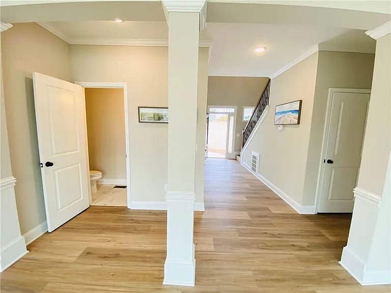 6960 Diana Cir — Photo 25