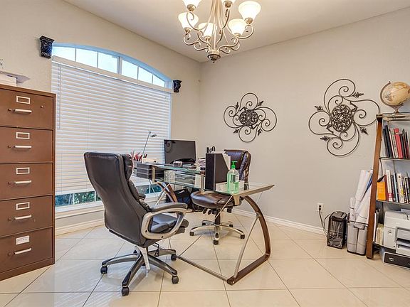 4th image of 5616 Hawkshaw Ct