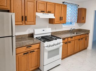 239 Broadway, Bayonne, NJ 07002