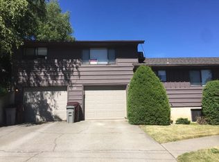 1330 NW Hall Dr APT 1, Pullman, WA 99163