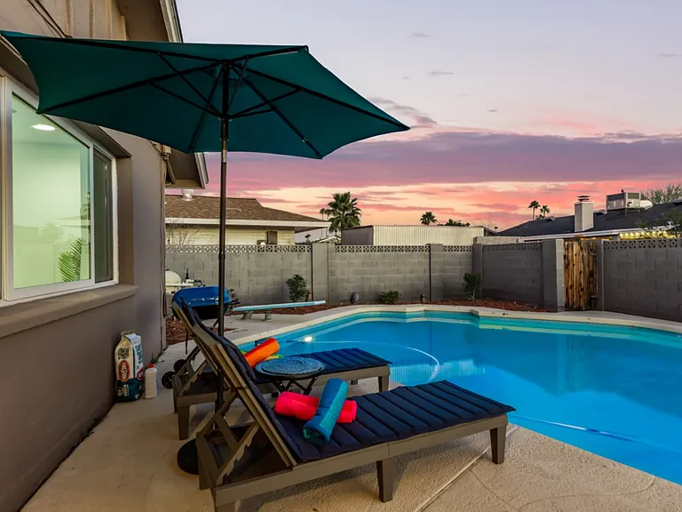 1645 E Manhatton Dr — Photo 47