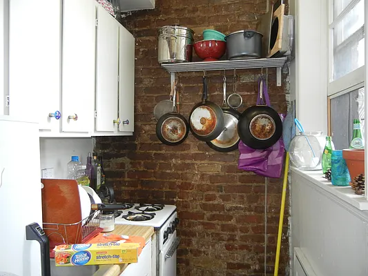 Rented by Brooklyn Heights Real Estate Inc | media 23