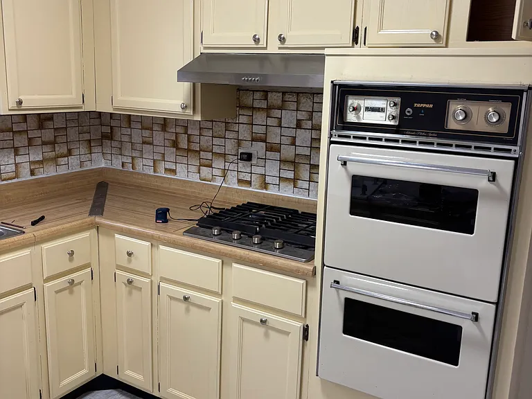 4008 Wagner Ave #2 — Photo 5