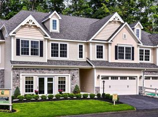 5 Hillman Loop, Round Lake, NY 12151