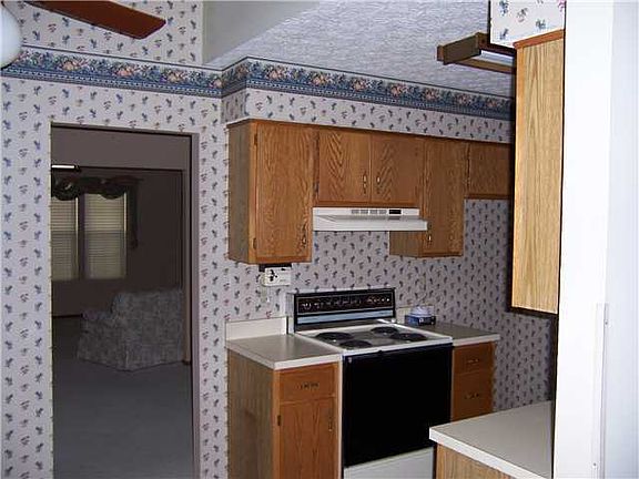 5th image of 12324 Woodsfield Pl