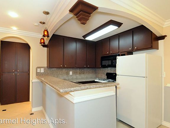 5th image of 1850 Morton Ave APT 116