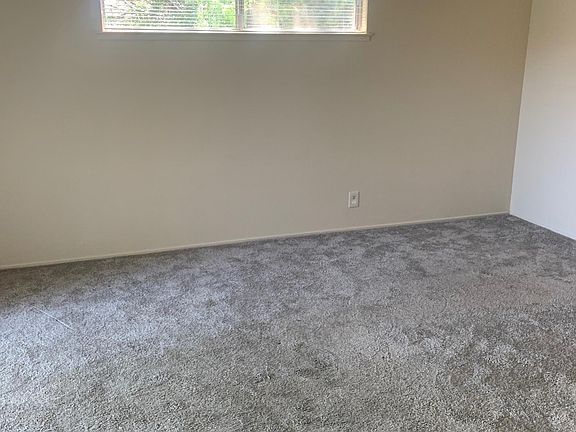 4th image of 1190 Janmarie Ct
