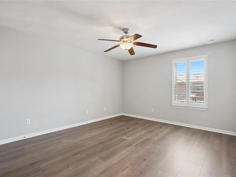 5640 Siracusa Ln — Photo 23