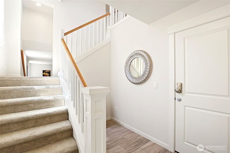 3rd image of 10922 NE 194th Drive