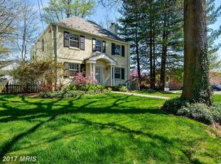 7201 Clarendon Rd, Bethesda, MD 20814