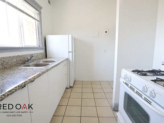 4th image of 945 Beacon Ave APT 307