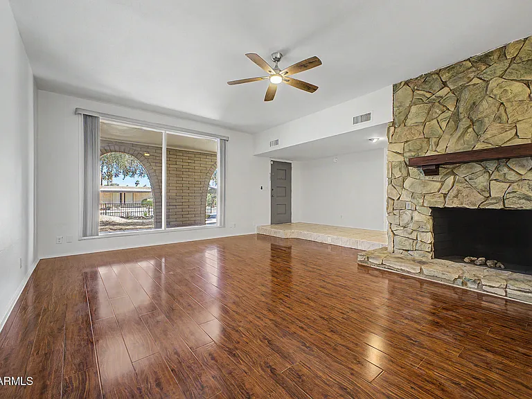 3734 E Montecito Ave — Photo 5