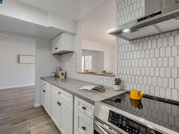 2200 Laguna Cir APT F, Concord, CA 94520