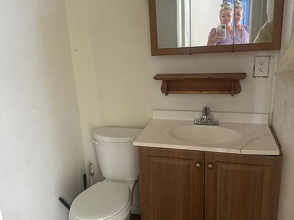3rd image of 1428 7th Ave #3