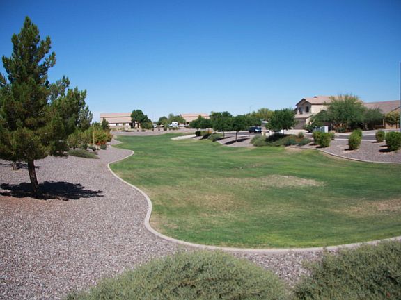 3rd image of 1592 E Chaparral Dr