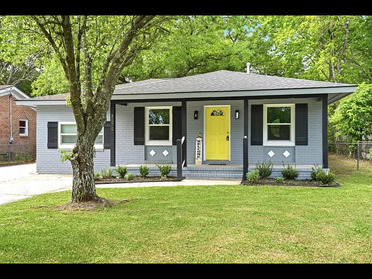 2670 Louise Dr — Photo 5